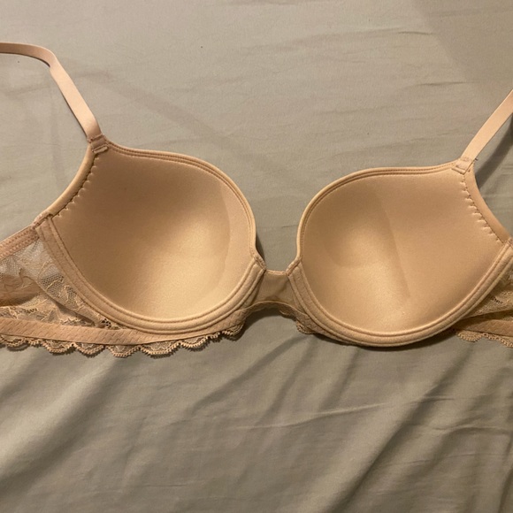 Natori STATEMENT CONTOUR UNDERWIRE BRA 32c - Picture 3 of 7